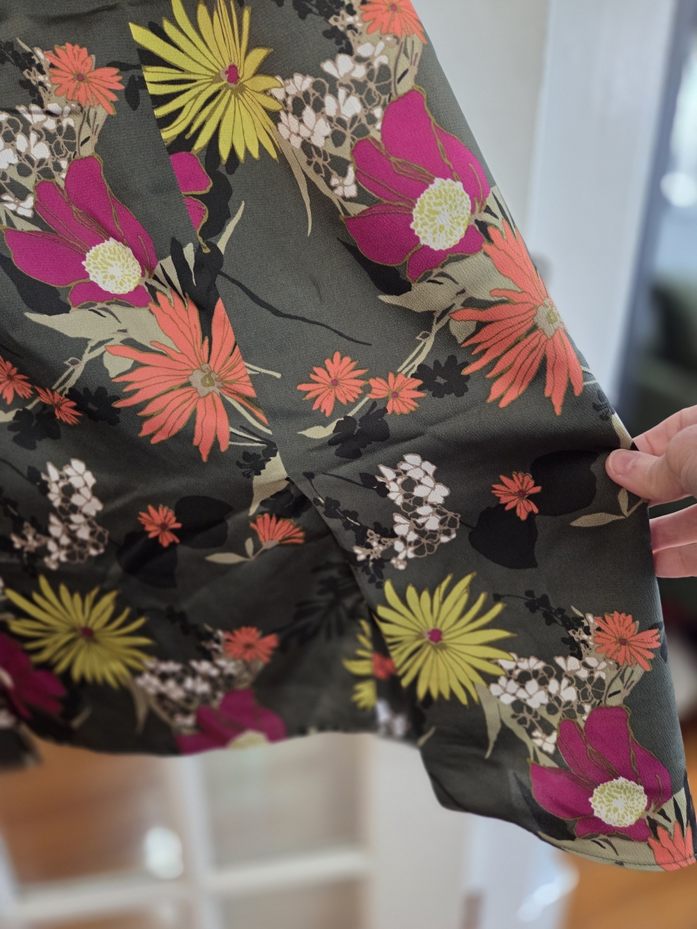 Banana Republic Olive Green Floral Spaghetti-Strap Dress - Size 14 - Picture 10 of 10